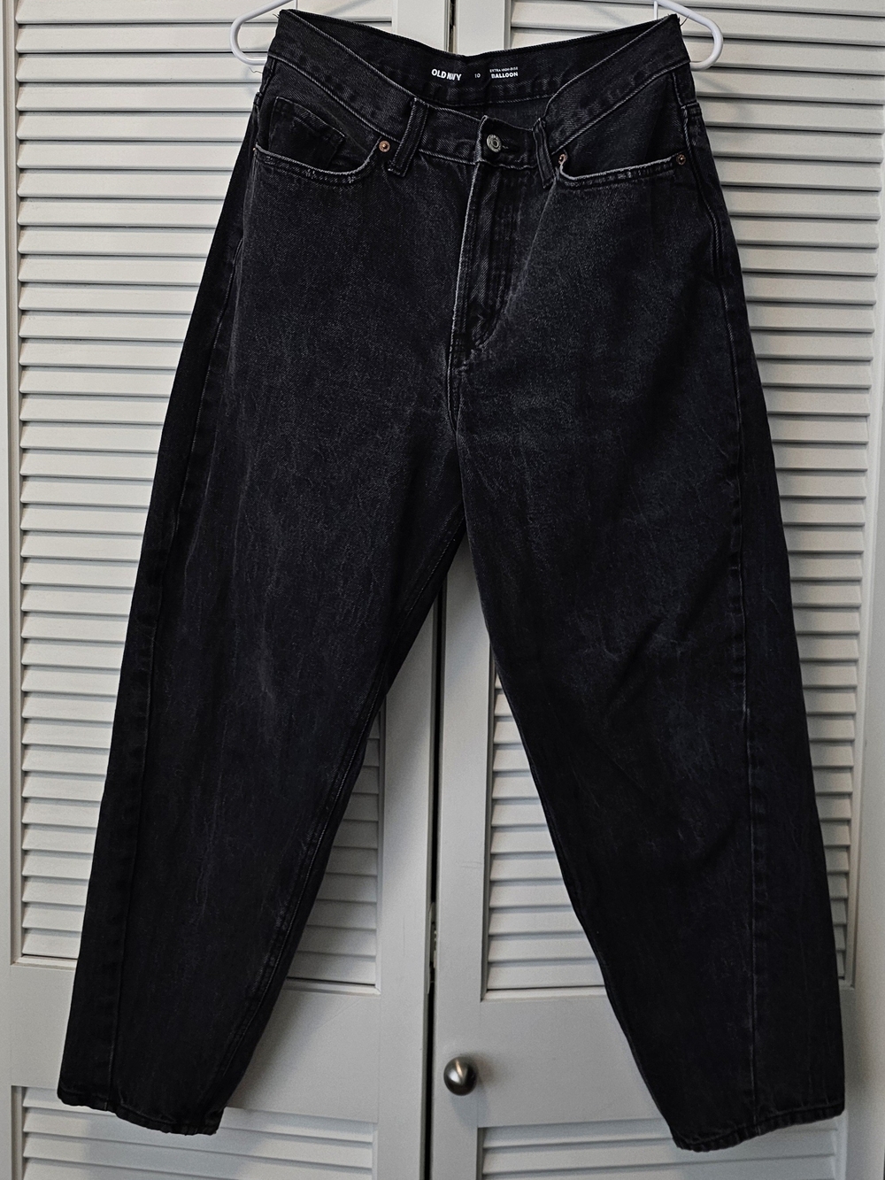 Old Navy Balloon Jeans Size 10